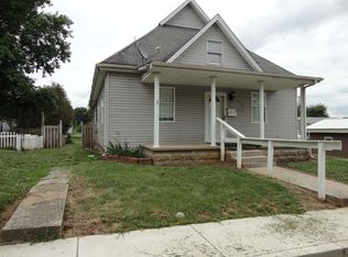 630 S 9th St, Mitchell, IN 47446