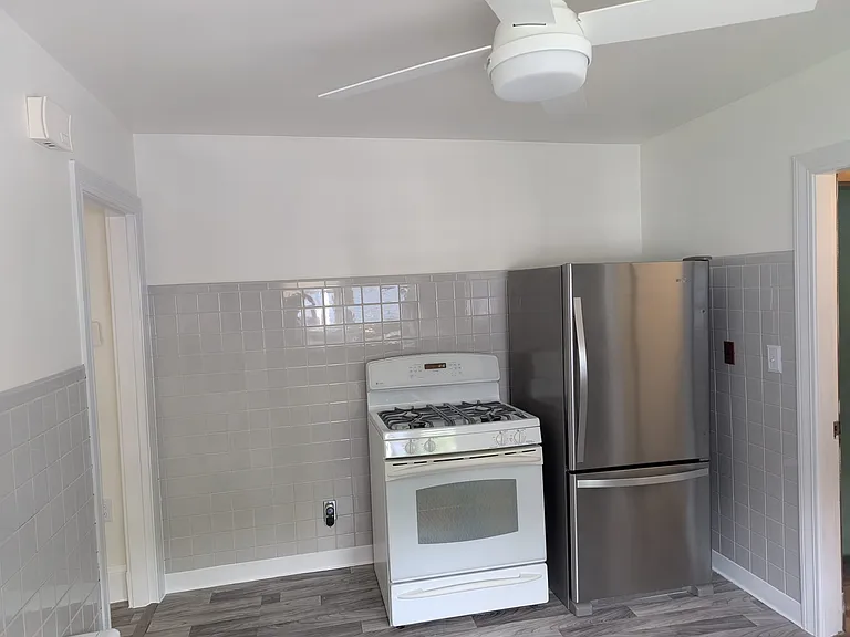 51 Dale Ave — Photo 6