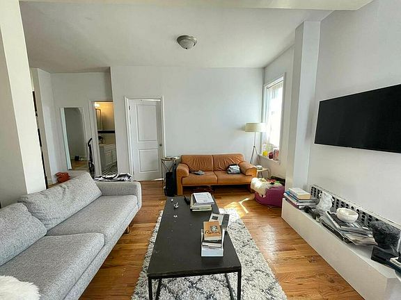 4th image of 762 Saint Marks Ave APT 5D