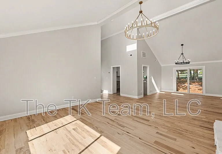 9606 Fairway Ridge Rd — Photo 3
