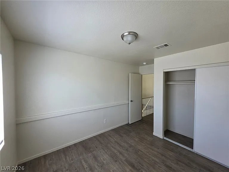 8829 Cornwall Glen Ave — Photo 36