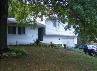 137 Squirrel Hollow Rd, Gibsonia, PA 15044