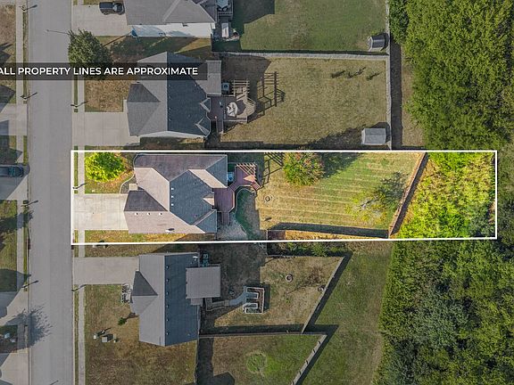 4th image of 3719 Gray Fox Dr