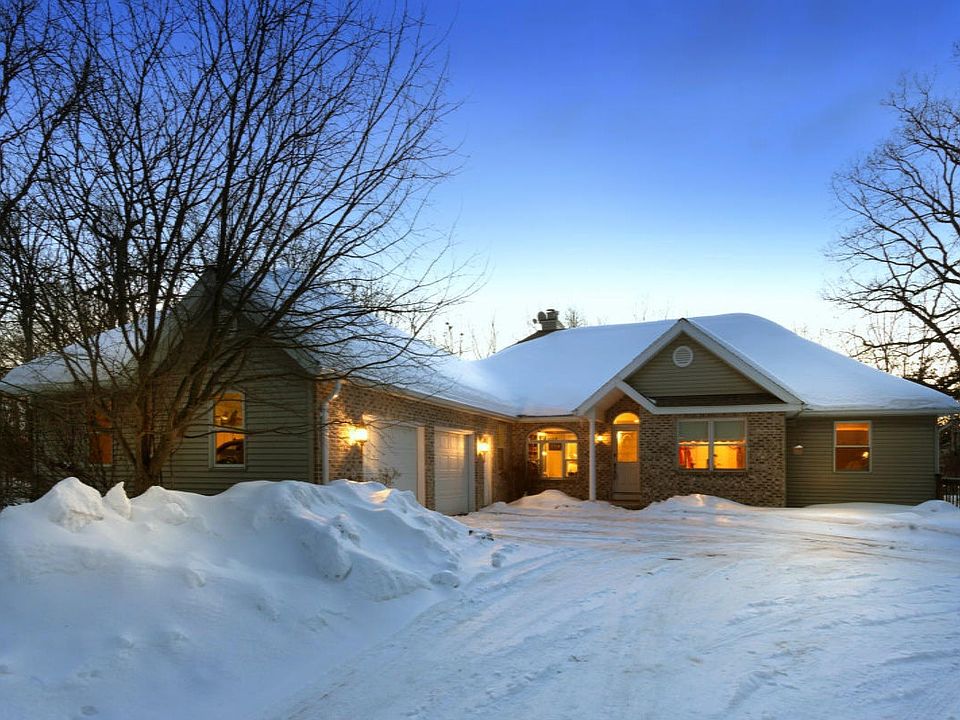 1st image of 376 Briarwood Dr