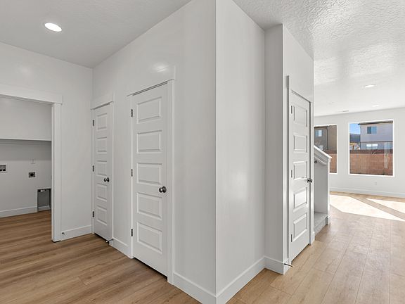 3rd image of LOT 327 Desert Reflection St