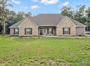 2015 Fm 563, Anahuac, TX 77514