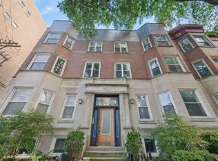 1015 W Dakin St APT 1, Chicago, IL 60613