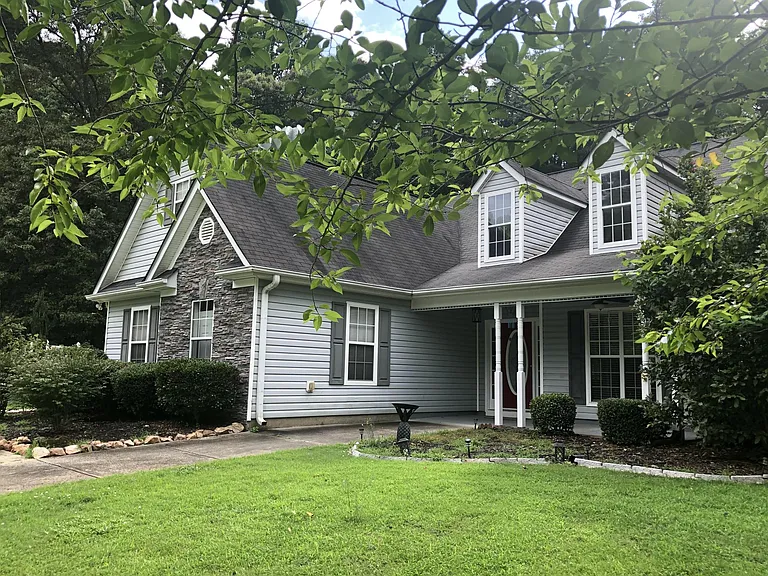 250A Dillion Dr — Photo 3
