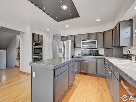 5th image of 873 Dexter Dr