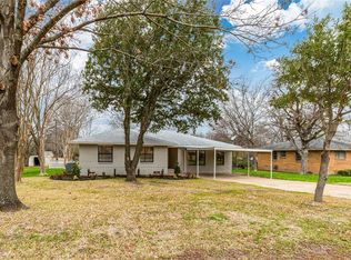 205 N Hillside St, Red Oak, TX 75154