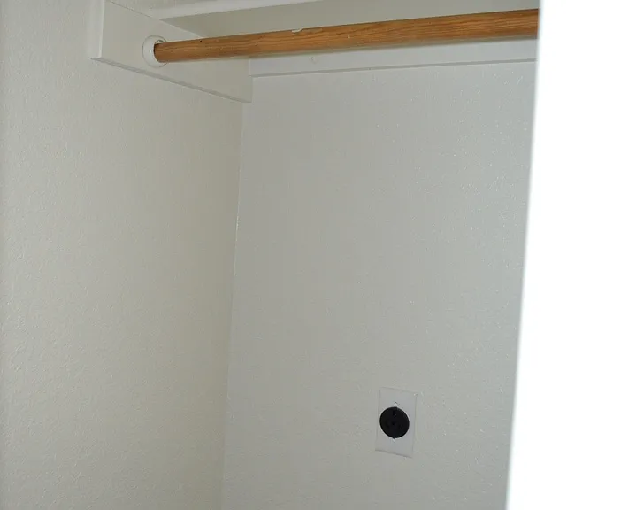 2208 Wildewood Dr — Photo 7