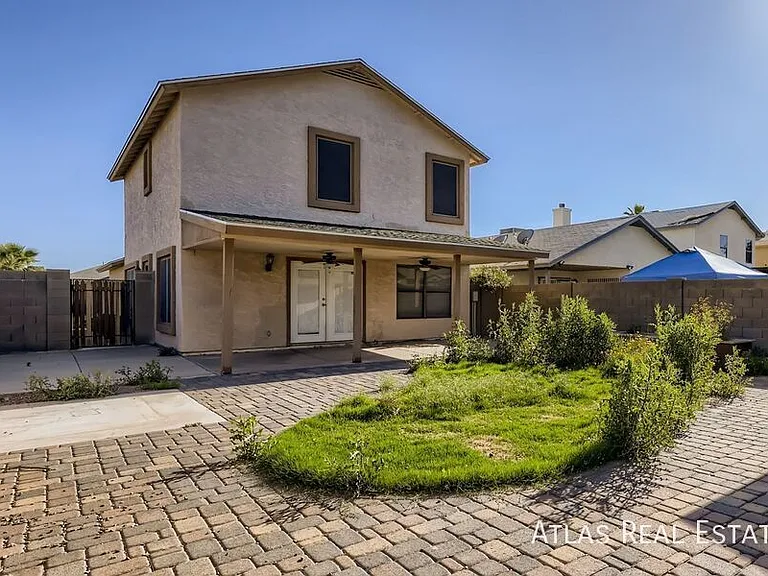 8834 W Willowbrook Dr — Photo 11