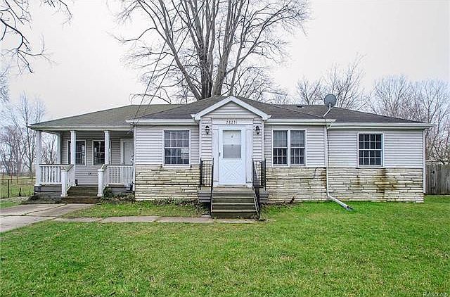 1st image of 28231 Hanover Blvd