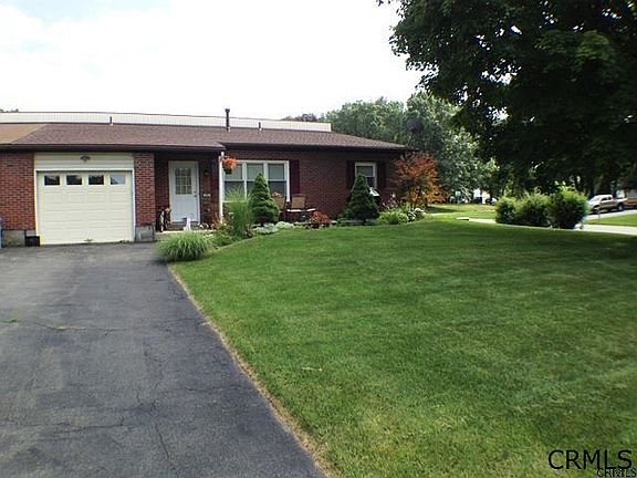 2nd image of 12 Lacosta Dr #C