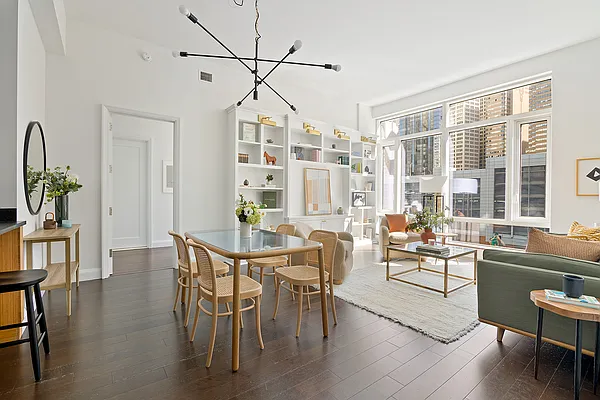 Sold by Compass | media 1
