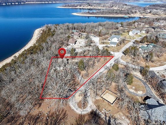 5th image of 735 Indian Valley Rd