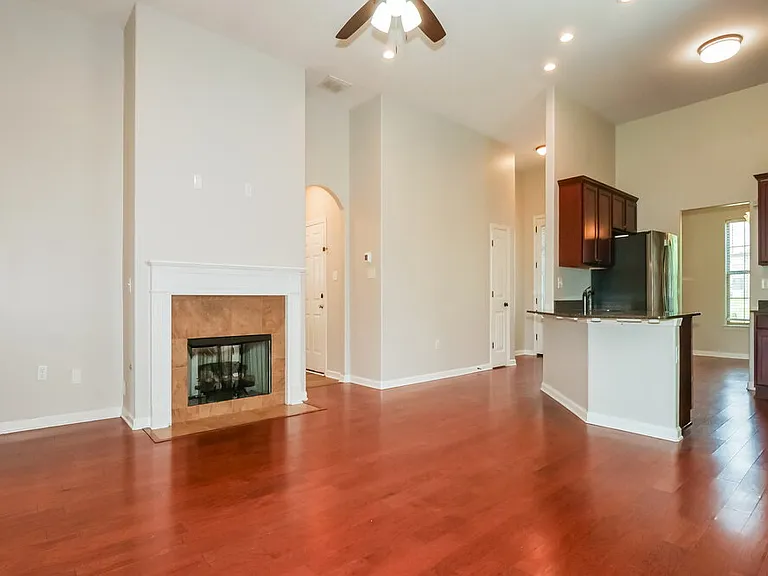 140 Hidden Meadows Ln — Photo 4