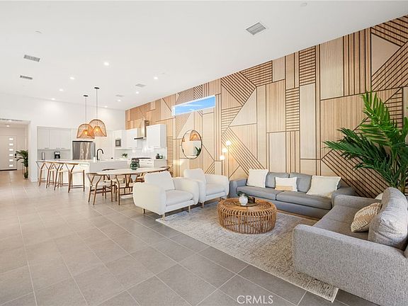 4th image of 761 Nugget Ln
