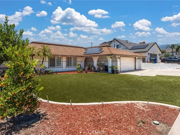 6070 Blythe Ave, Highland, CA 92346