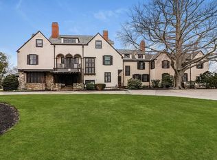 30 Diab Ln APT 2, Cohasset, MA 02025