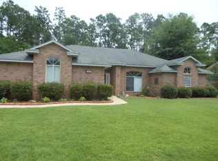 1850 Shady Creek Dr, Cantonment, FL 32533