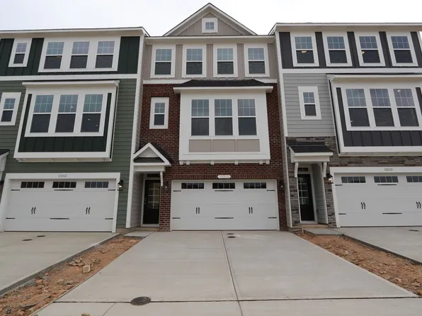 10052 Secluded Garden Dr, Apex, NC 27523