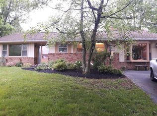 1046 Possum Ln, Leesport, PA 19533