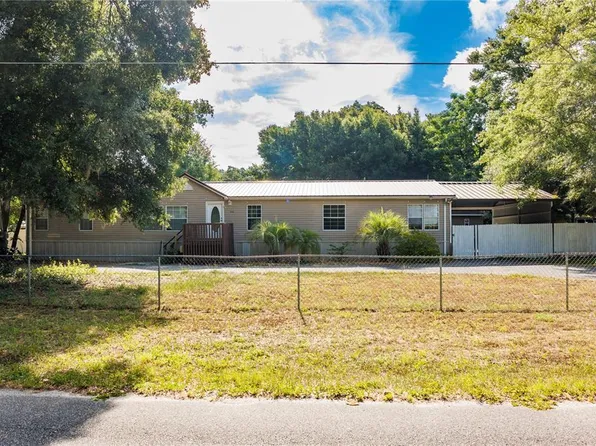 415 ALMA STREET, LADY LAKE, FL 32159