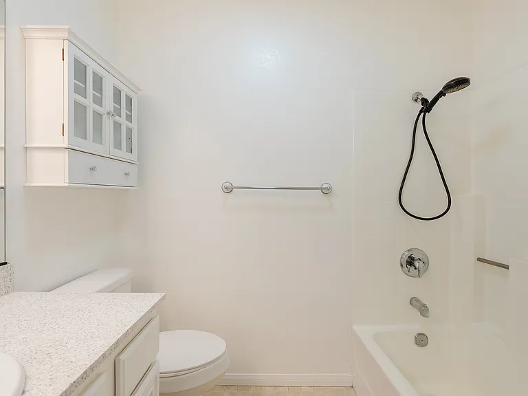 9230 Lake Murray Blvd #F — Photo 31