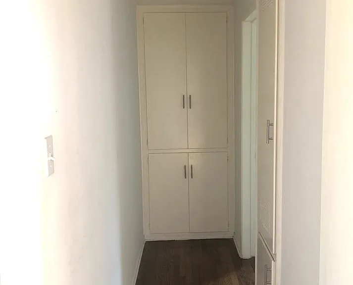 1224 N Crescent Heights Blvd — Photo 12