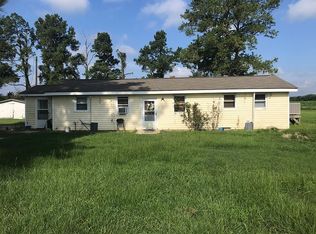 2312 Fairgrove Rd, Fairmont, NC 28340