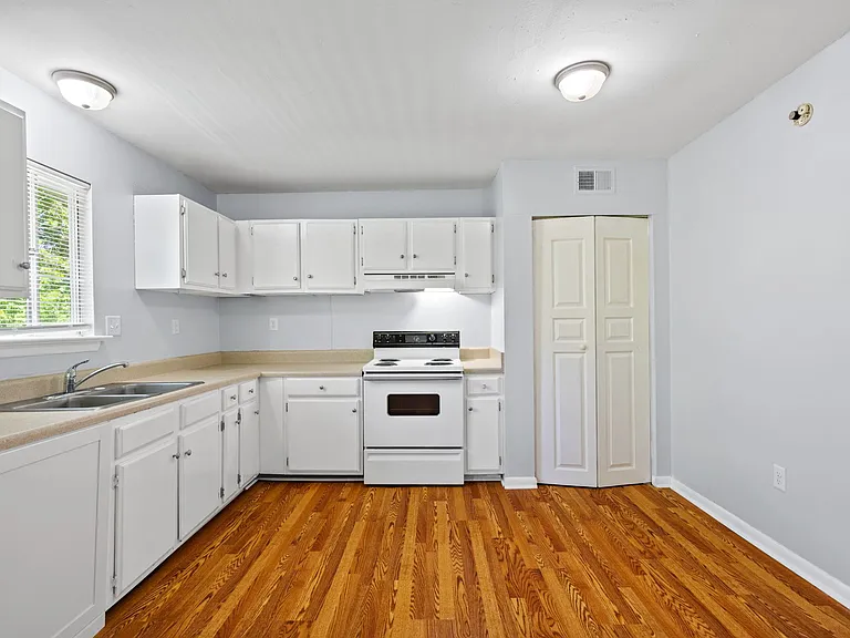 3722 Chula Vista Dr #3722 — Photo 3