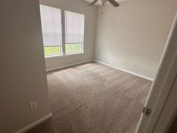 5th image of 76141 Deerwood Dr