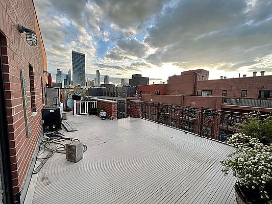 5th image of 3714 32nd St APT 602