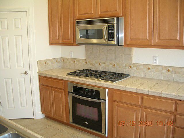 Stainless appliances