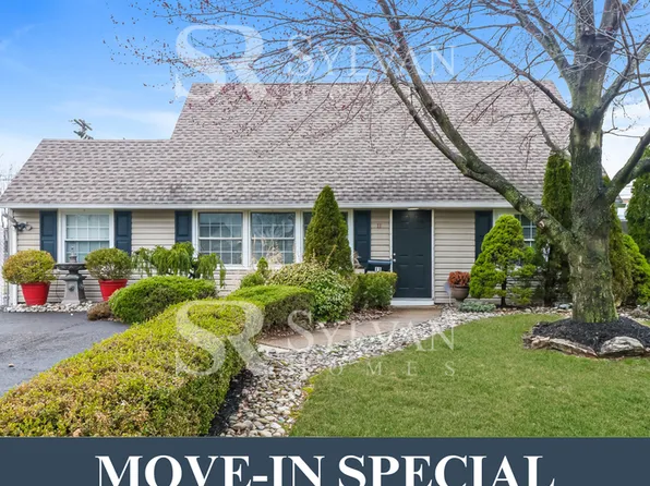 11 Return Ln, Levittown, PA 19055