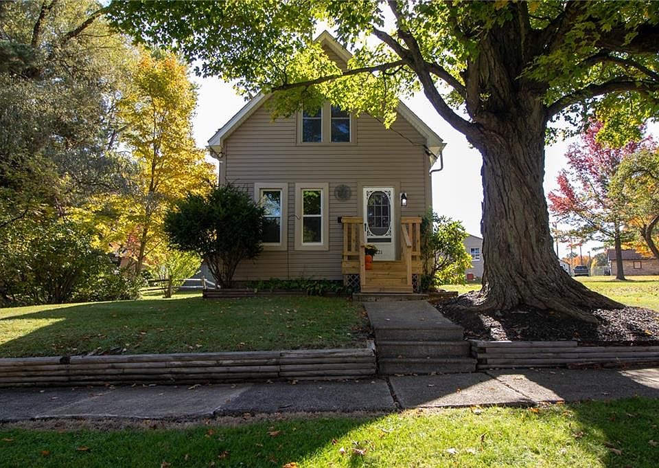 221 Canfield St, Cambridge Springs, PA 16403 Zillow