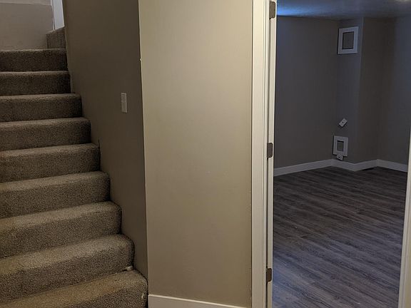 5th image of 338 E Utopia Ave
