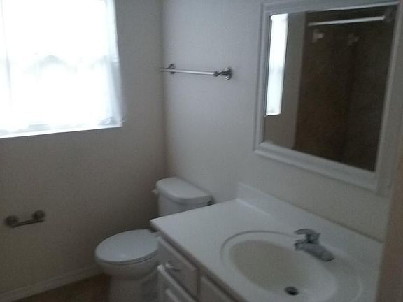 5th image of 10905 N Annette Ave