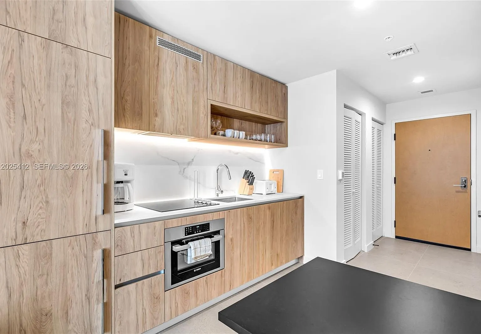 Studio, 1.0 bath, 345 sqft, $2,900 — Photo 4