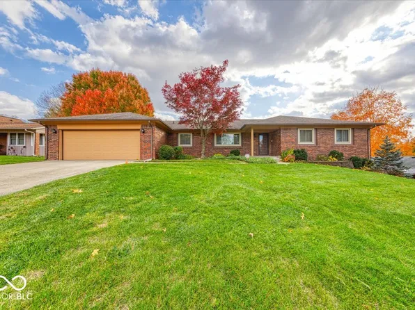 1715 Towe String Rd, Indianapolis, IN 46217