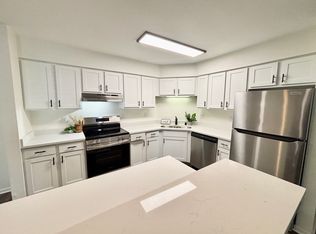1716 Green Forest Run #103, Janesville, WI 53546