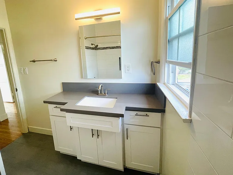 220 Argonne Ave #3 — Photo 15