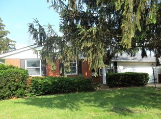 1088 Torrey Hill Dr, Columbus, OH 43228