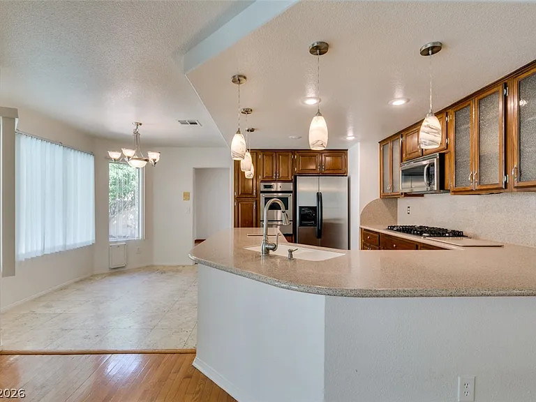 8224 Tivoli Cove Dr — Photo 22