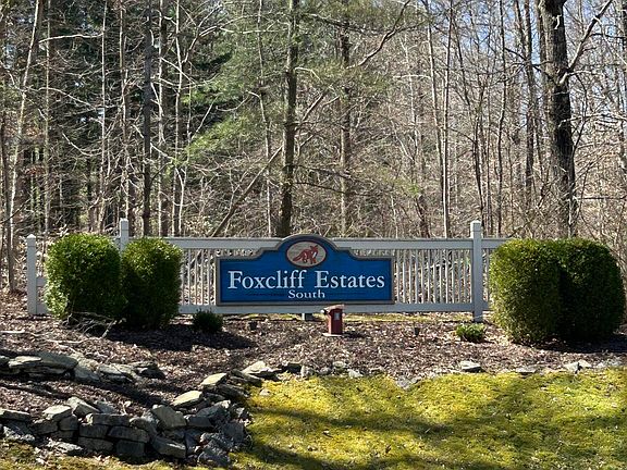 3rd image of 2032 Silver Fox Dr W