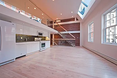 Rented by Nest Seekers International