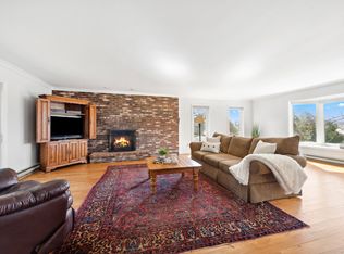 26 Shamrock Dr, Brookfield, CT 06804