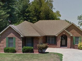 6285 Doubletree Dr, Henderson, KY 42420