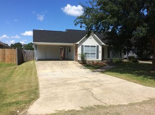 1011 Don Ave, Denham Springs, LA 70726